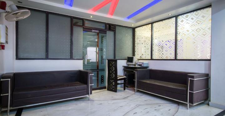 Fabexpress Alpine Hotel Agra  Bagian luar foto